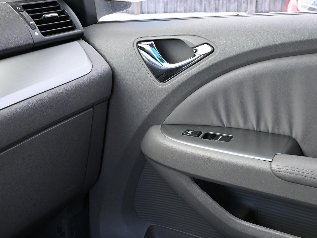 2010 Honda Odyssey EX-L Photo