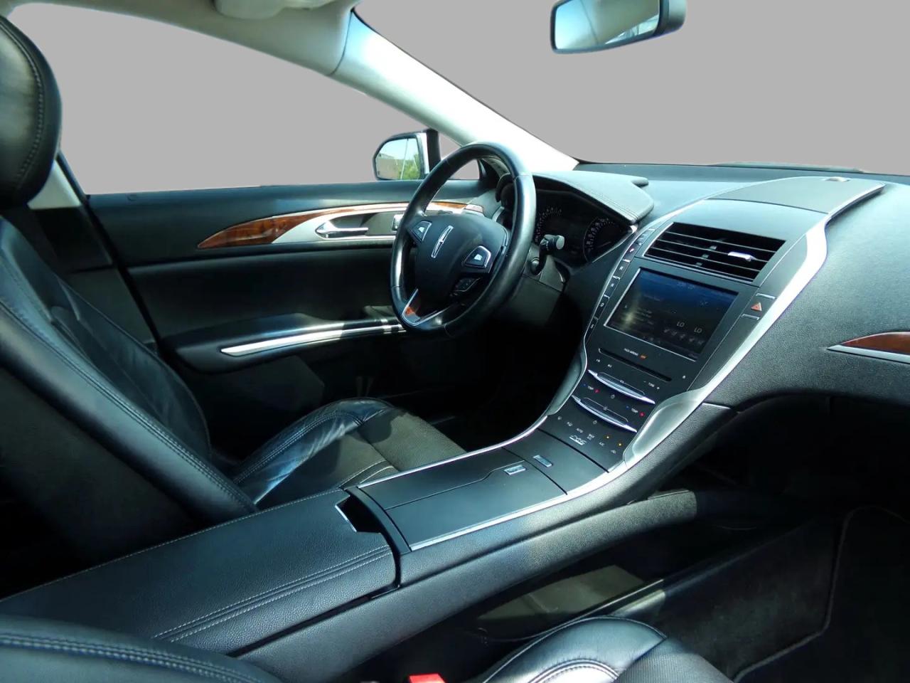 2015 Lincoln MKZ Premium Sunroof Navigation Photo