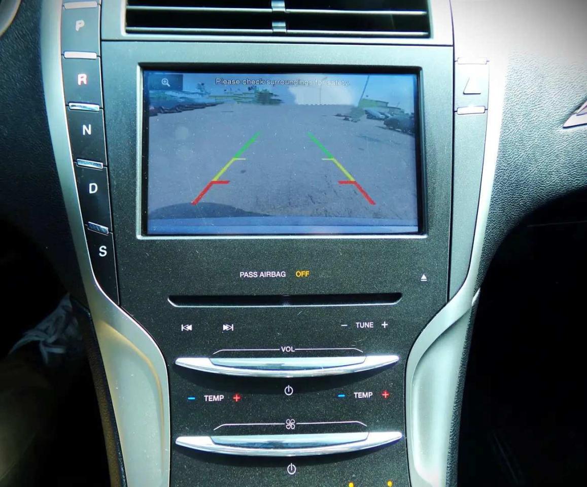 2015 Lincoln MKZ Premium Sunroof Navigation Photo