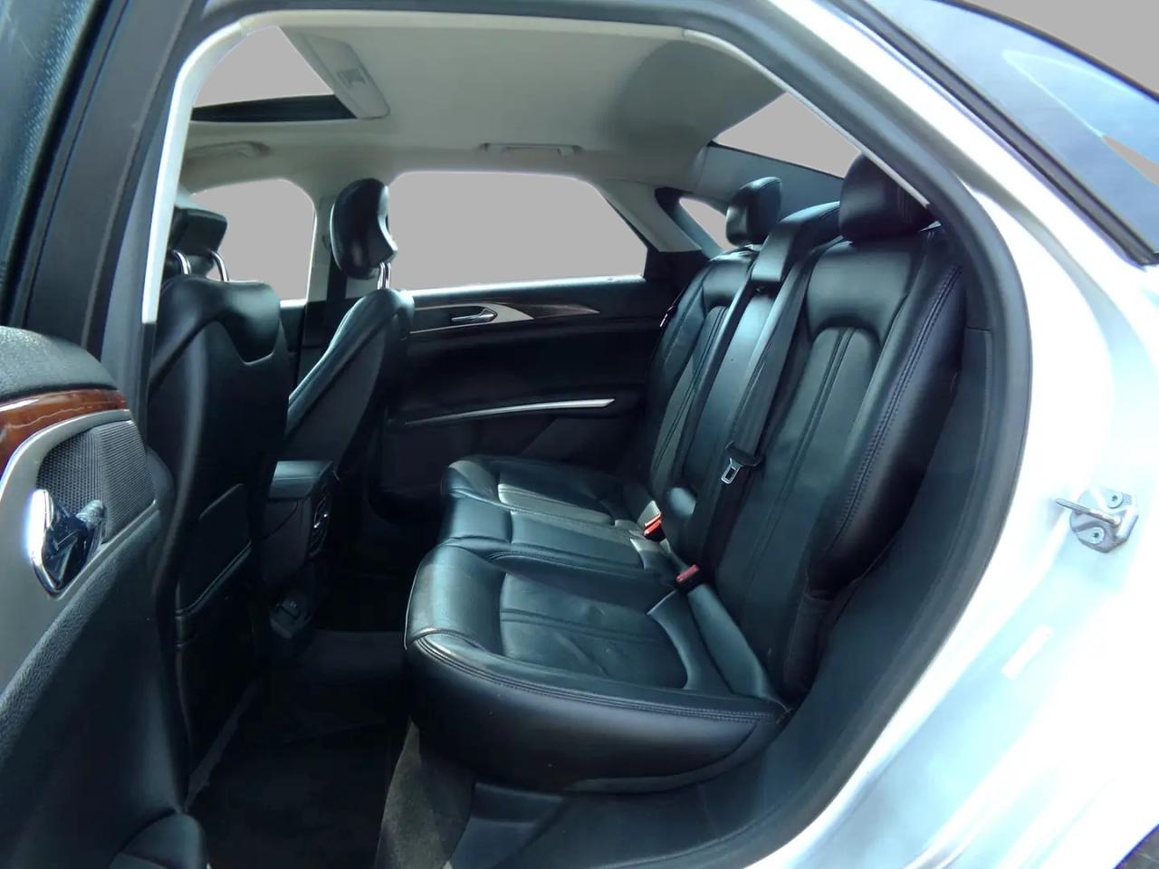 2015 Lincoln MKZ Premium Sunroof Navigation Photo