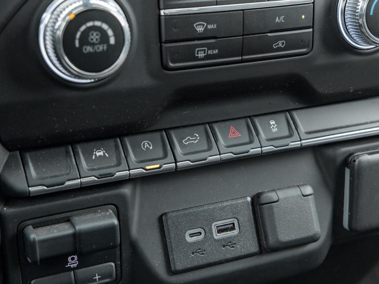 2025 GMC Sierra 1500 Pro Demo Photo