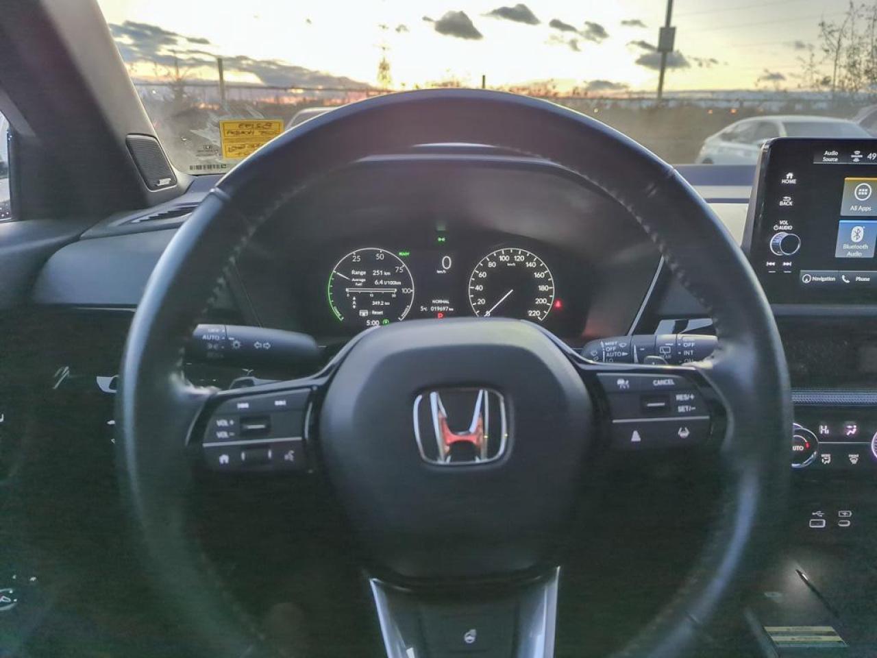 2025 Honda CR-V Hybrid Touring Photo