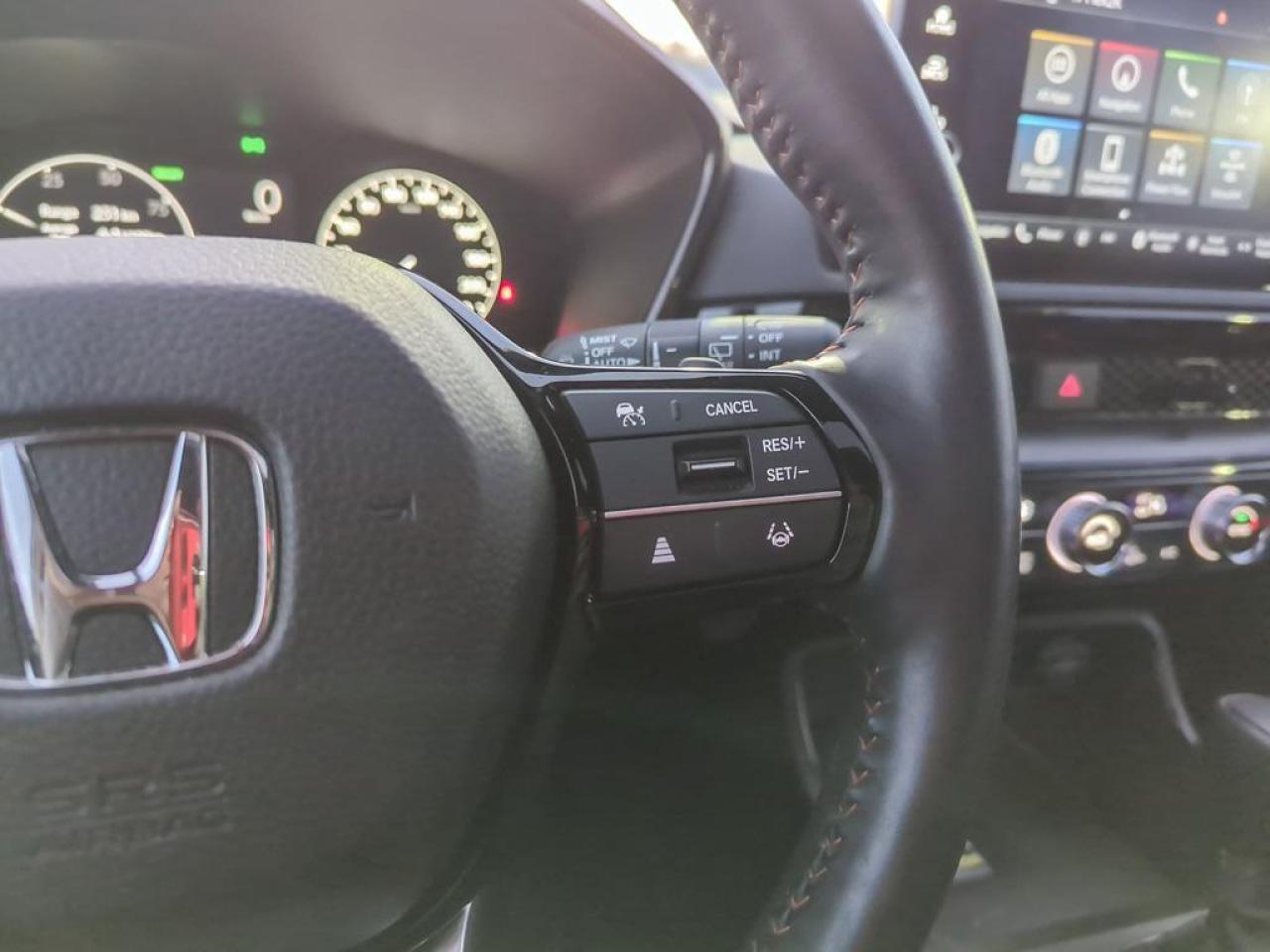 2025 Honda CR-V Hybrid Touring Photo