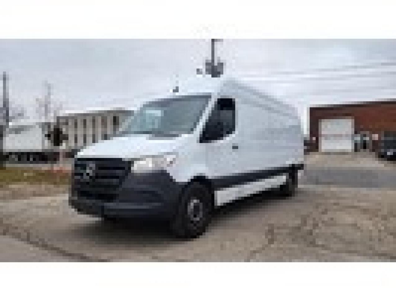 2021 Mercedes-Benz Sprinter Cargo 2500 170WB - 4cylDiesel - Big Screen - LOW K Photo