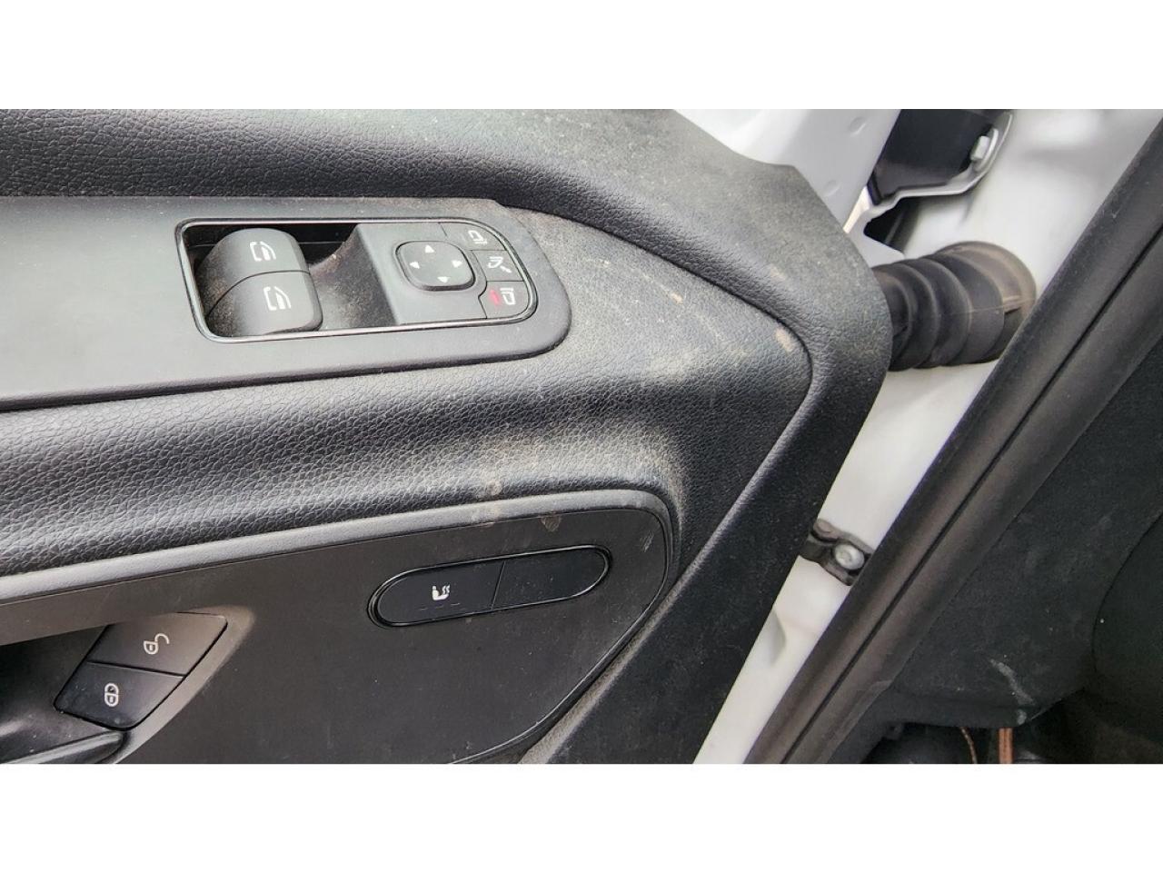 2021 Mercedes-Benz Sprinter Cargo 2500 170WB - 4cylDiesel - Big Screen - LOW K Photo