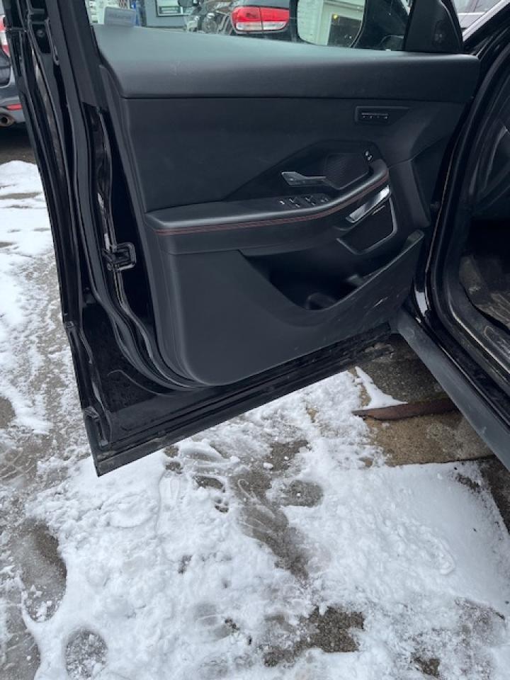 2018 Jaguar E-Pace P250 AWD First Edition Photo