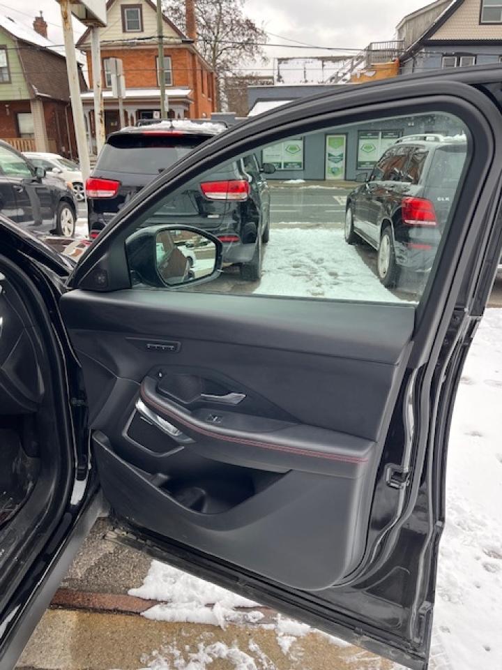 2018 Jaguar E-Pace P250 AWD First Edition Photo