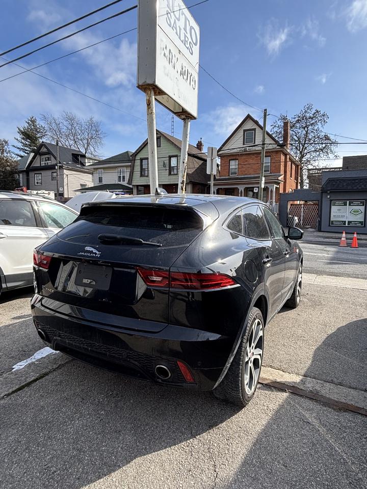 2018 Jaguar E-Pace P250 AWD First Edition Photo
