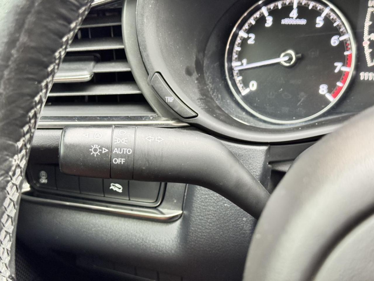 2023 Mazda CX-30 GS AWD/ EXTENDED WARRANTY/ 3.95% RATE/ MUST SEE Photo