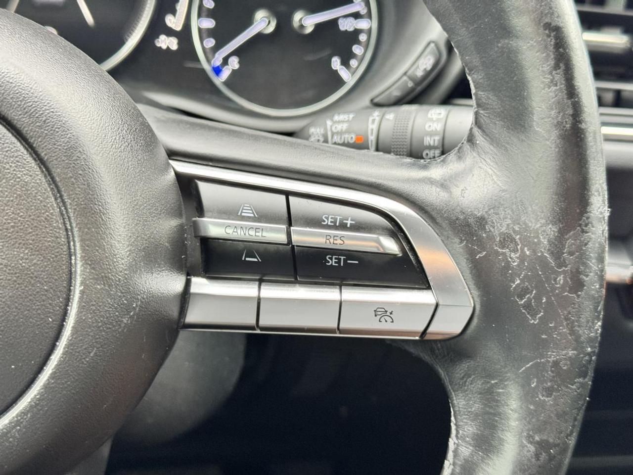 2023 Mazda CX-30 GS AWD/ EXTENDED WARRANTY/ 3.95% RATE/ MUST SEE Photo