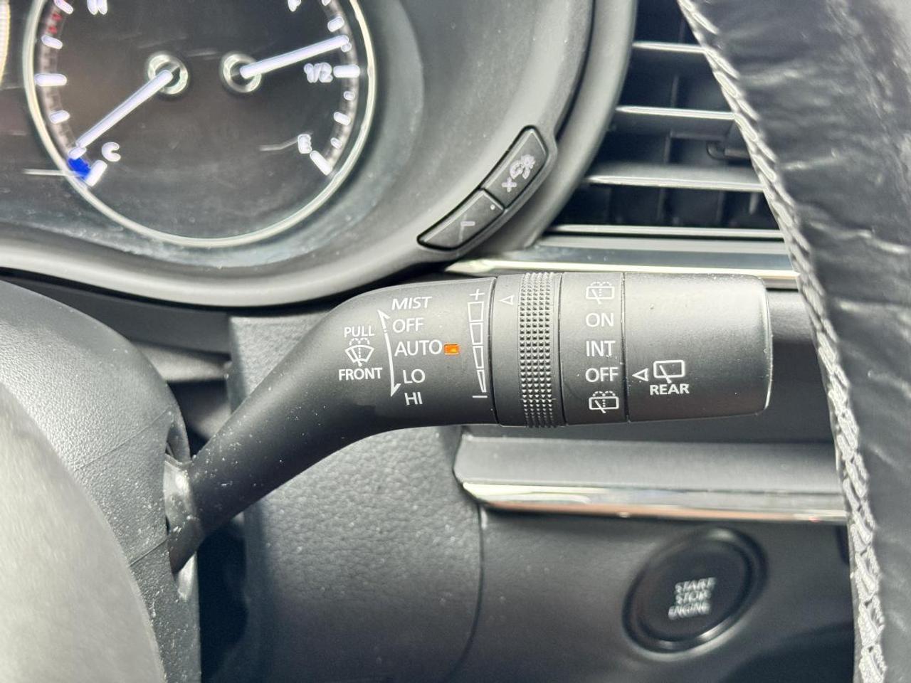 2023 Mazda CX-30 GS AWD/ EXTENDED WARRANTY/ 3.95% RATE/ MUST SEE Photo