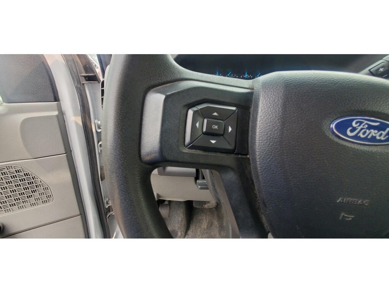 2021 Ford E-450 16Ft Box - 7.3L V8 Gas - Btooth/Camera Photo