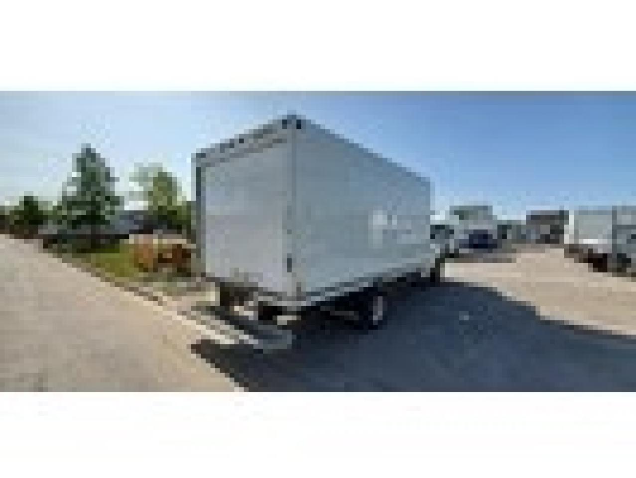 2019 Ford E-450 16Ft Unicell Box - Ramp - Gasoline Photo