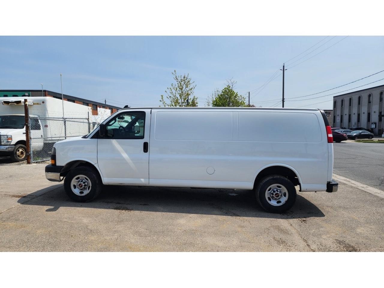 2021 GMC SAVANA VAN G2500 Extended V6 Gas - Power Windows/Locks Photo2