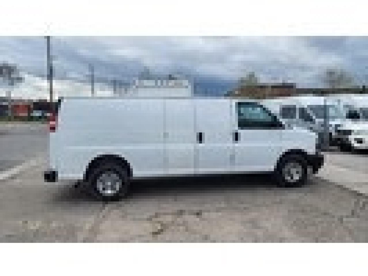 2021 GMC SAVANA VAN G2500 Extended V6 Gas - Power Windows/Locks Photo