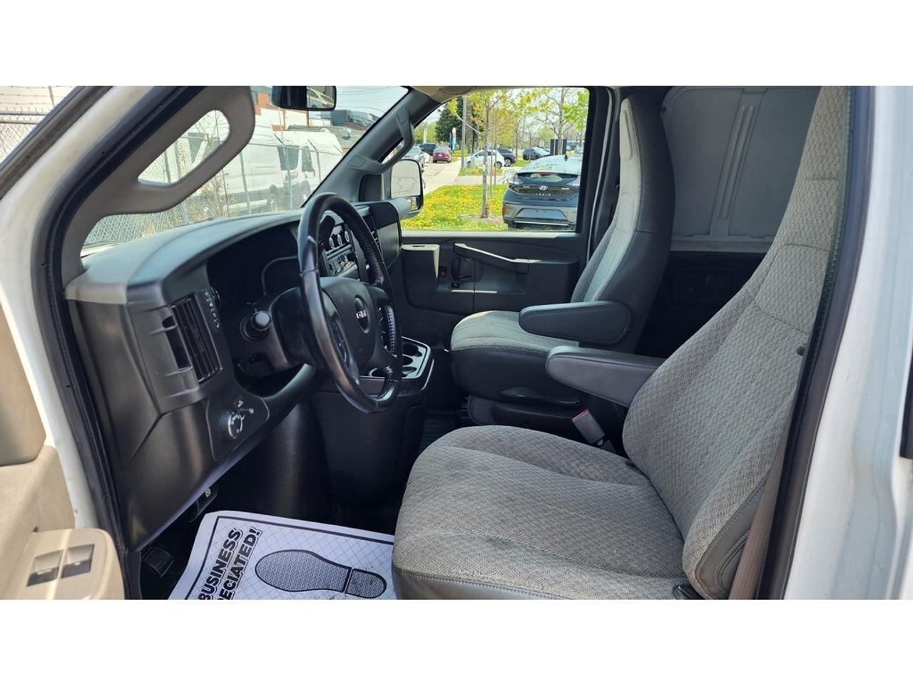 2021 GMC Savana Extended V6 Gas - Power Windows/Locks Photo