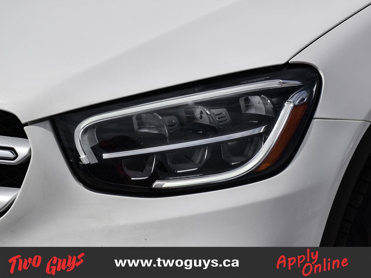 2022 Mercedes-Benz GLC GLC 300 4MATIC   Panoroof   Nav   New Tires Photo