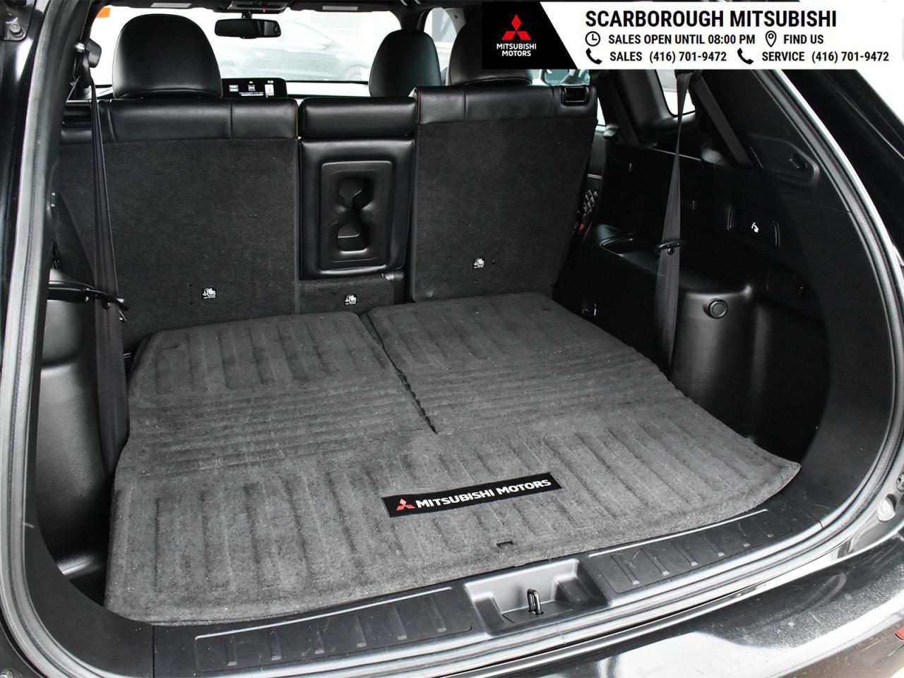 2023 Mitsubishi Outlander GT AWC Panoramic glass roof leather seats Photo
