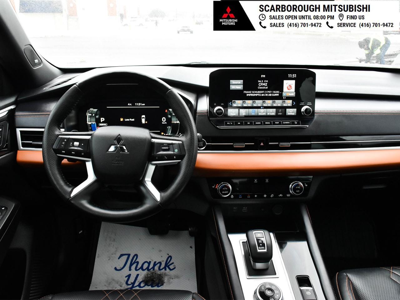 2023 Mitsubishi Outlander GT AWC Panoramic glass roof leather seats Photo