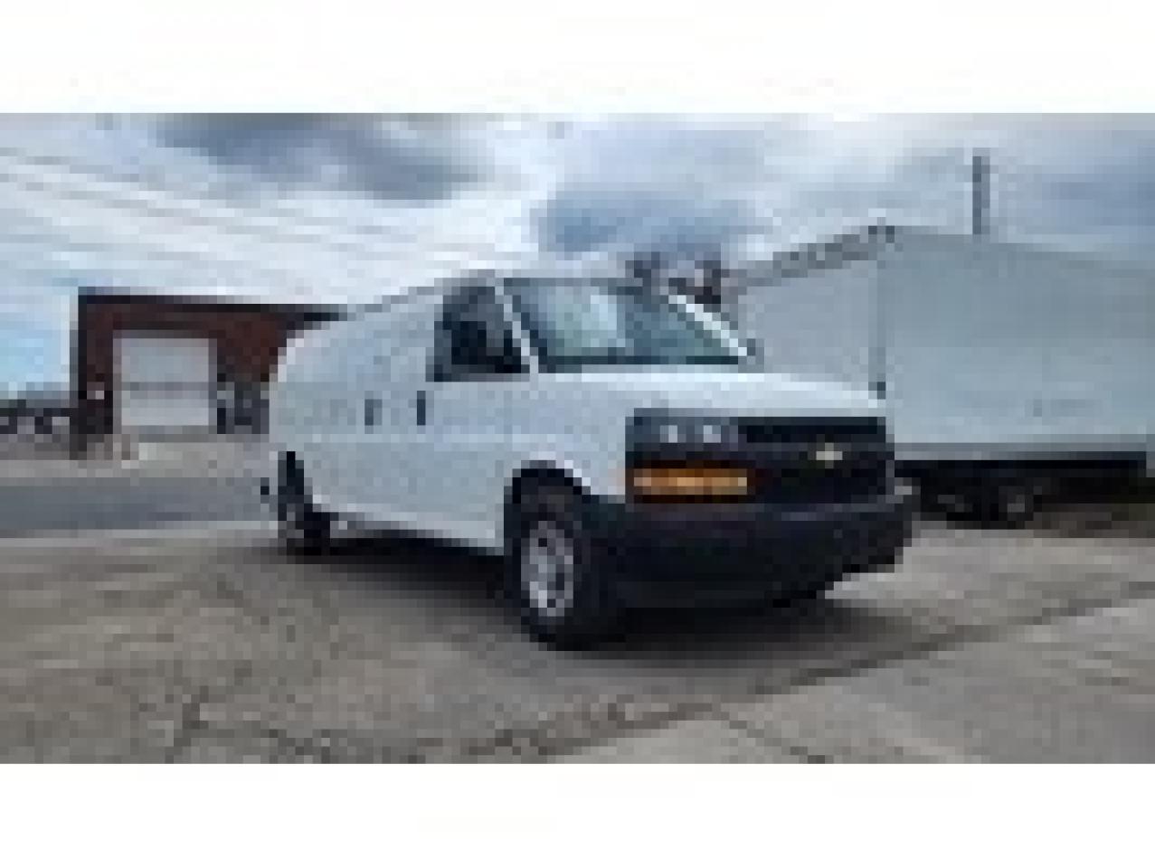 2020 GMC SAVANA VAN G2500 155WB Extended Cargo - 4.3L V6 Gasoline Photo