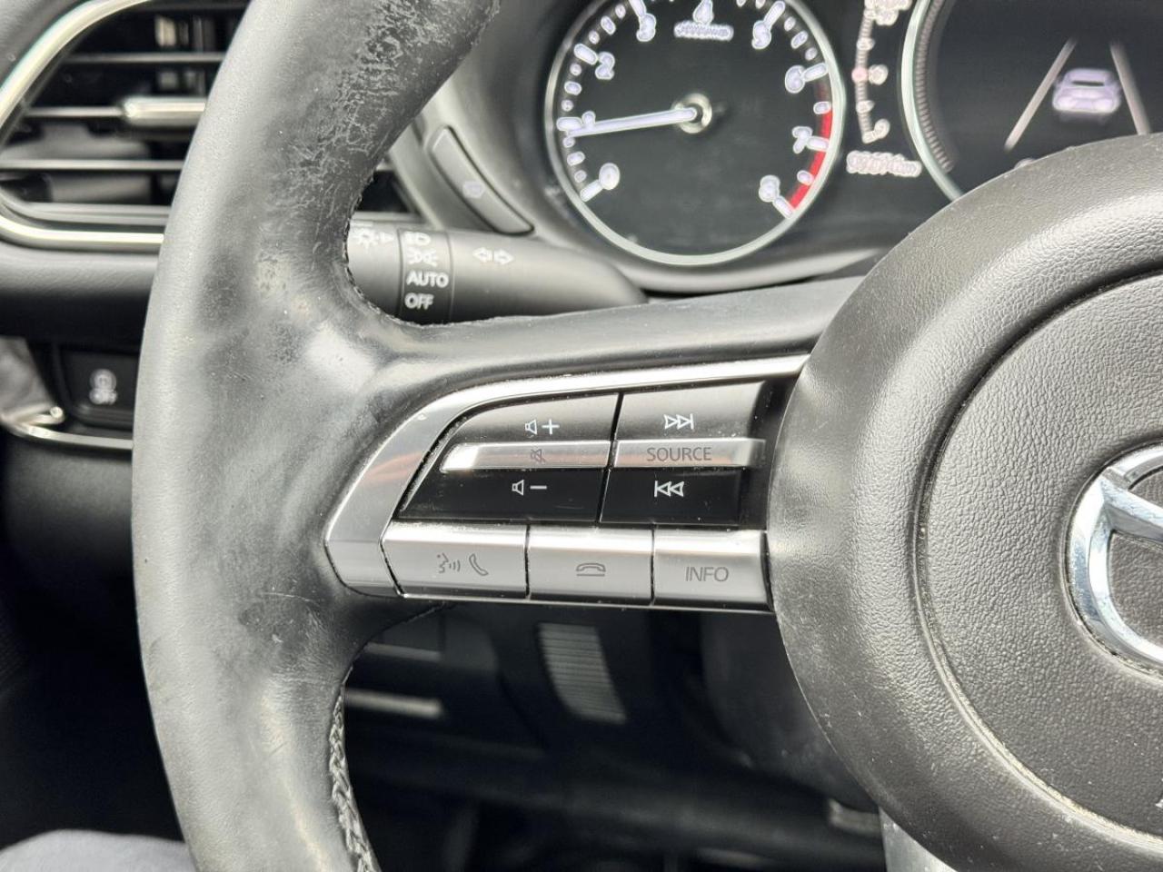 2022 Mazda CX-30 GS AWD/ EXTENDED WARRANTY/ 3.95% RATE/ MUST SEE Photo