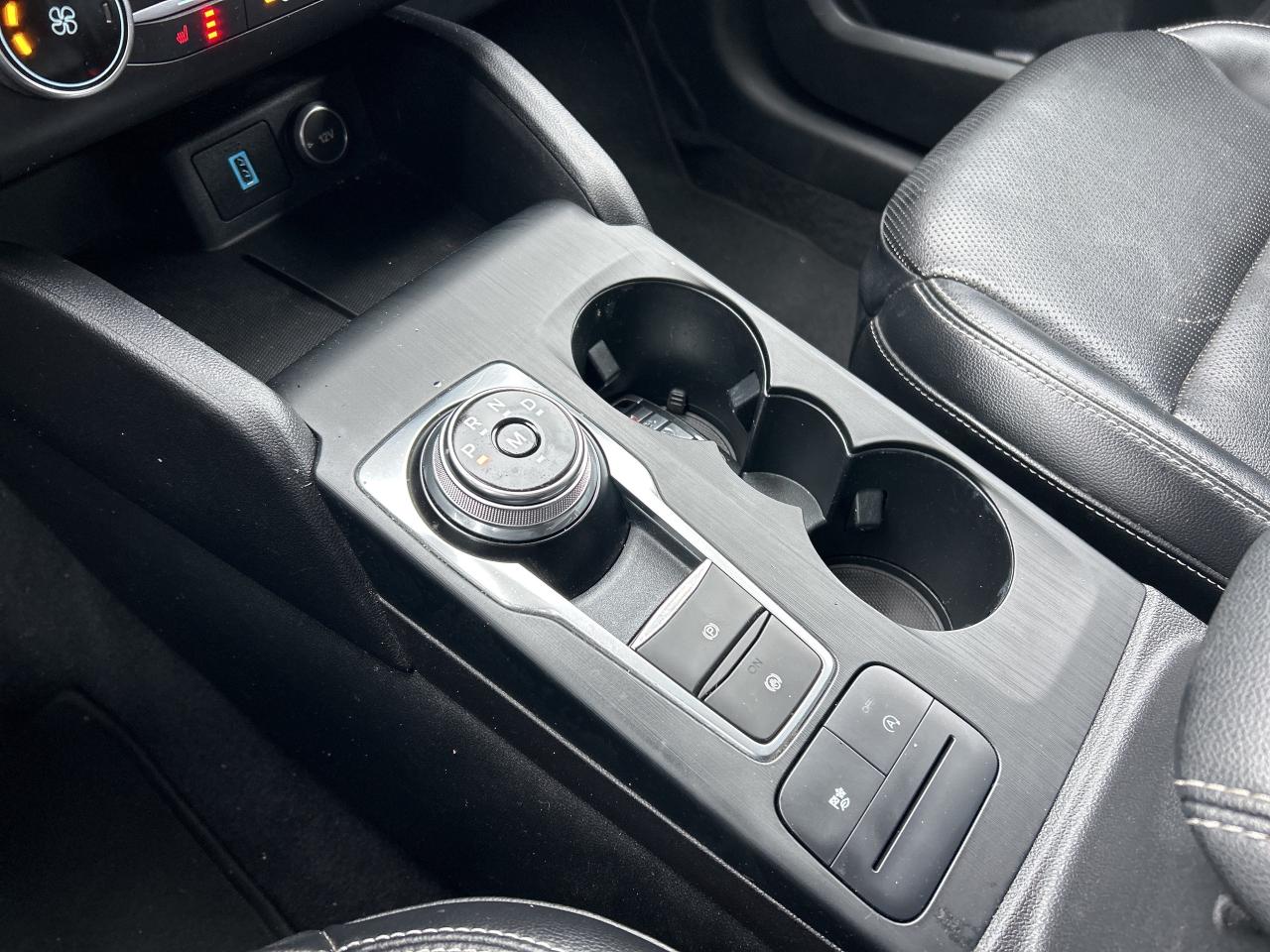 2020 Ford Escape SEL  AWD  ** NAV. &  POWER  LIFTGATE ** Photo