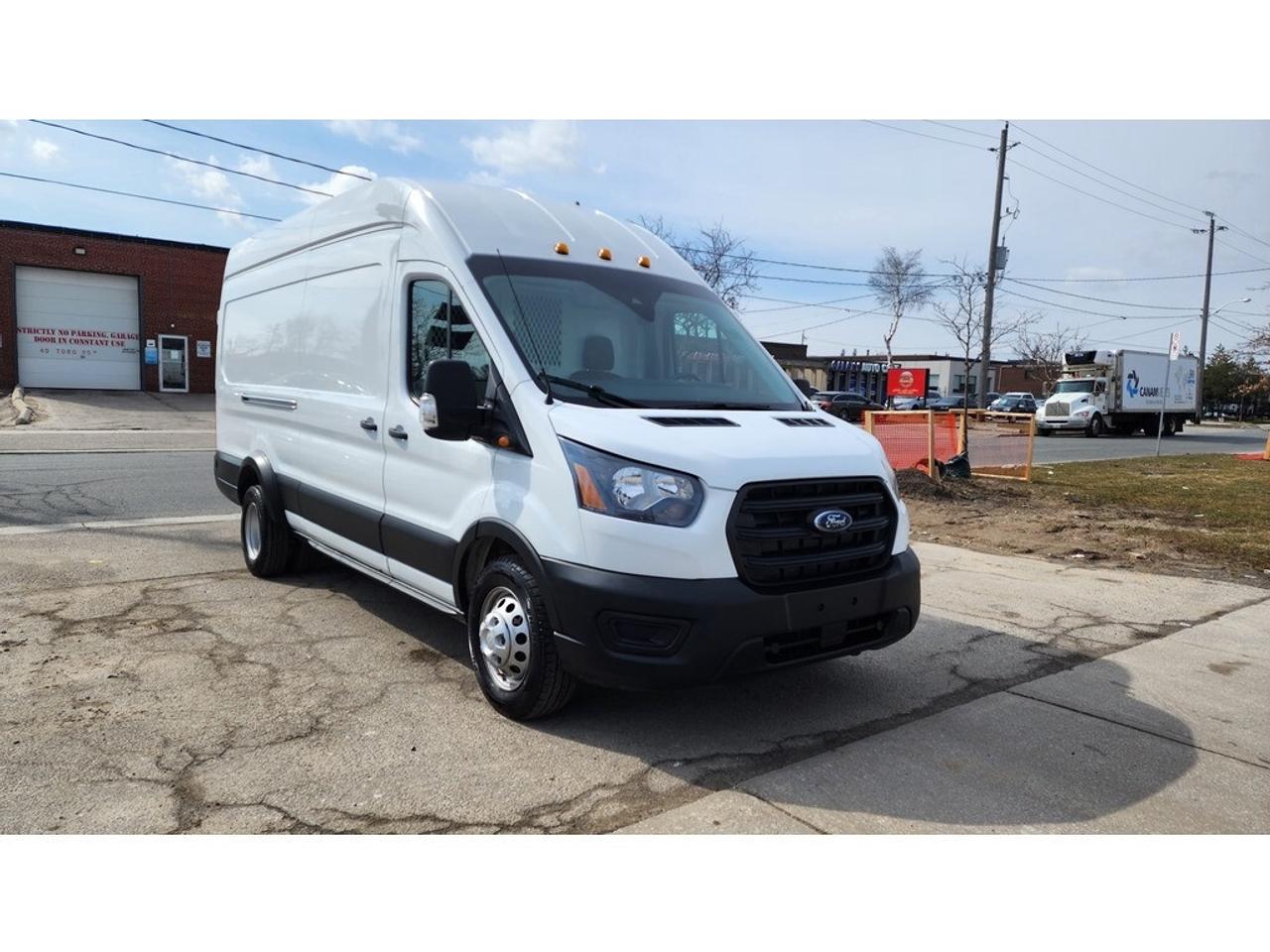 2020 Ford Transit T350HD ALL WHEEL DRIVE - V6 Gasoline Photo3