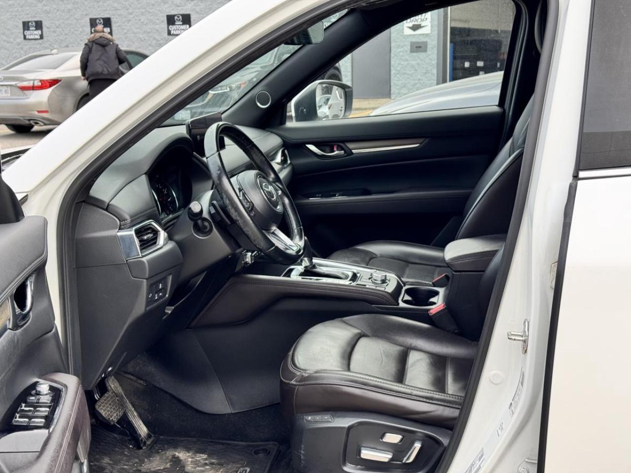 2022 Mazda CX-5 SIGNATURE/ EXTENDED WARRANTY/ 3.95% RATE/ MUST SEE Photo