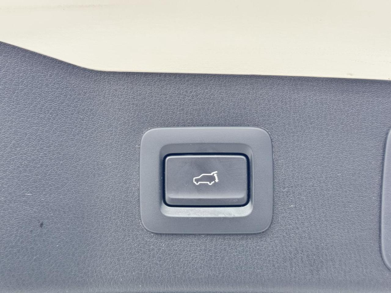 2022 Mazda CX-5 SIGNATURE/ EXTENDED WARRANTY/ 3.95% RATE/ MUST SEE Photo