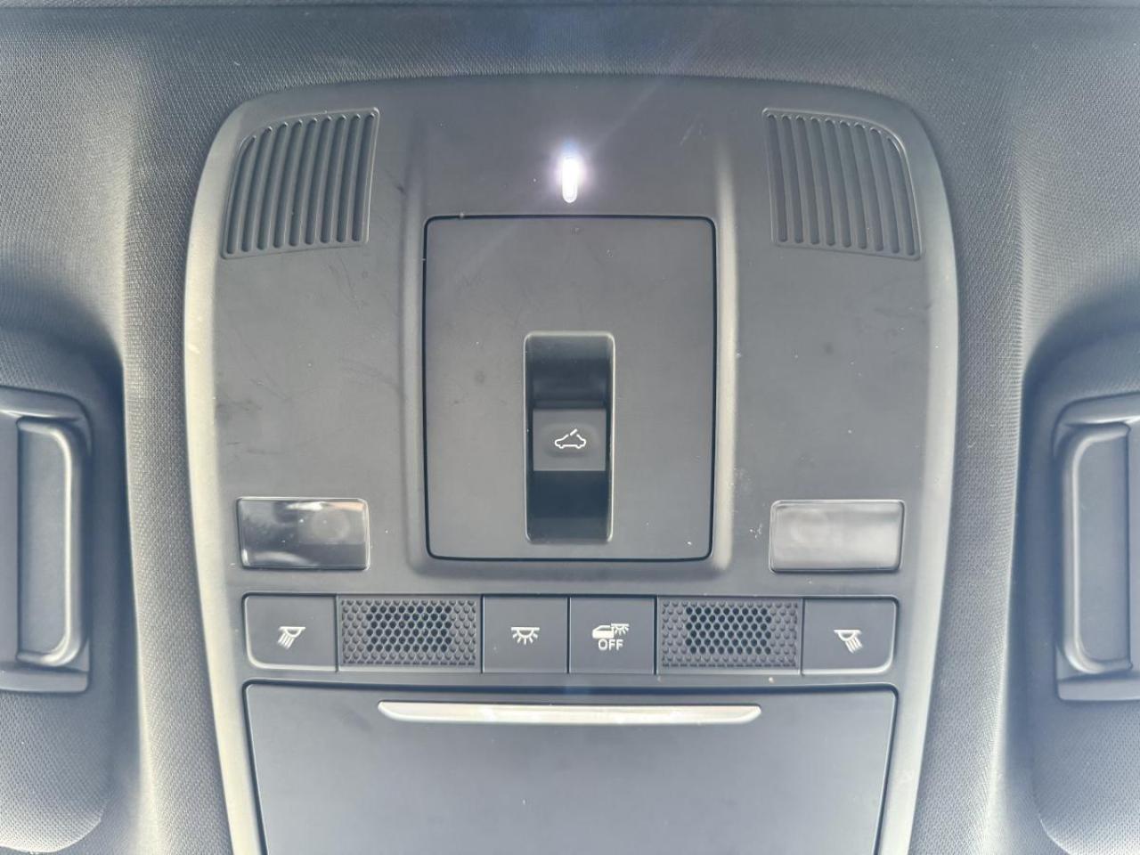 2022 Mazda CX-5 SIGNATURE/ EXTENDED WARRANTY/ 3.95% RATE/ MUST SEE Photo