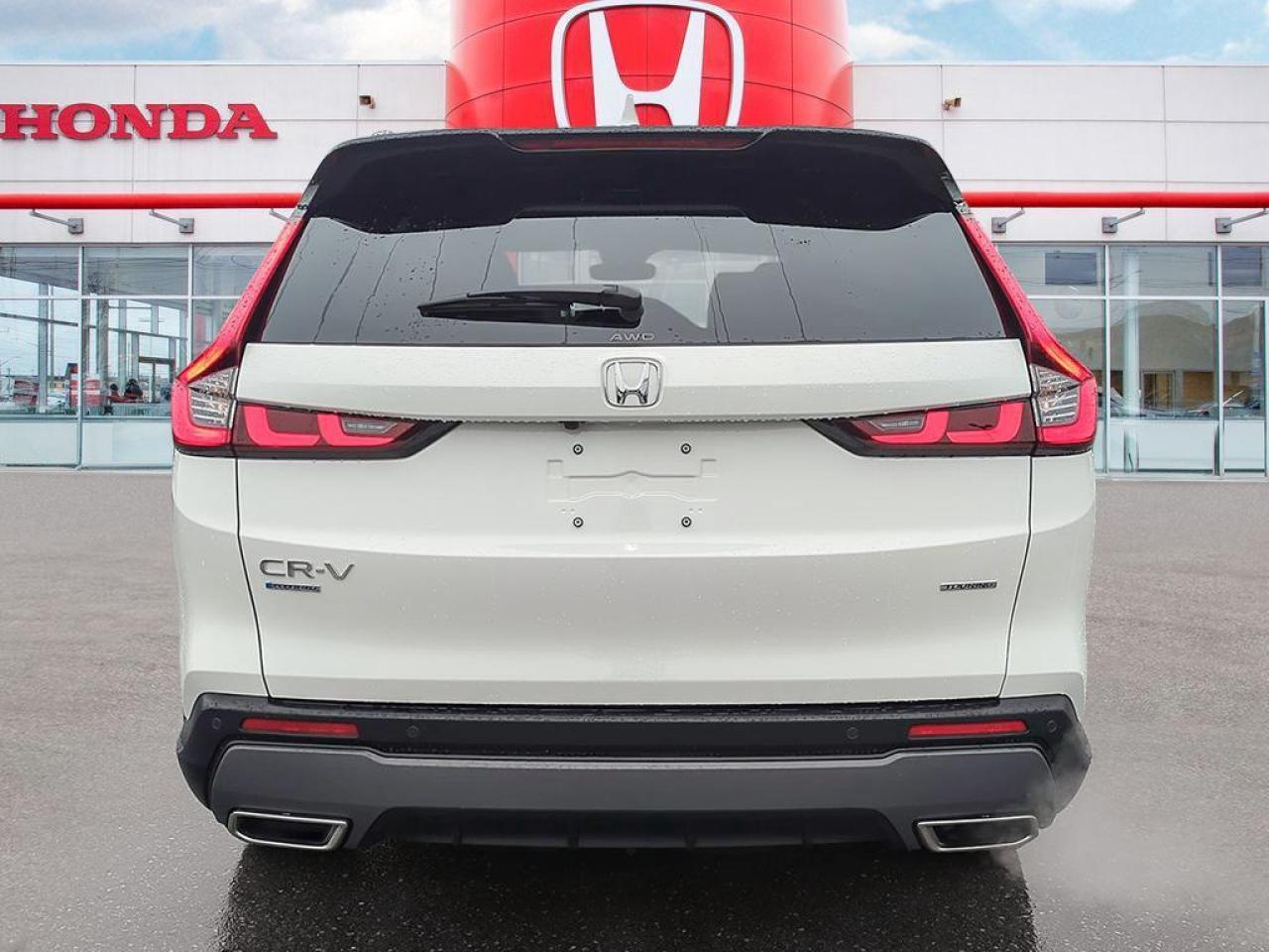 2025 Honda CR-V Hybrid Touring Photo4