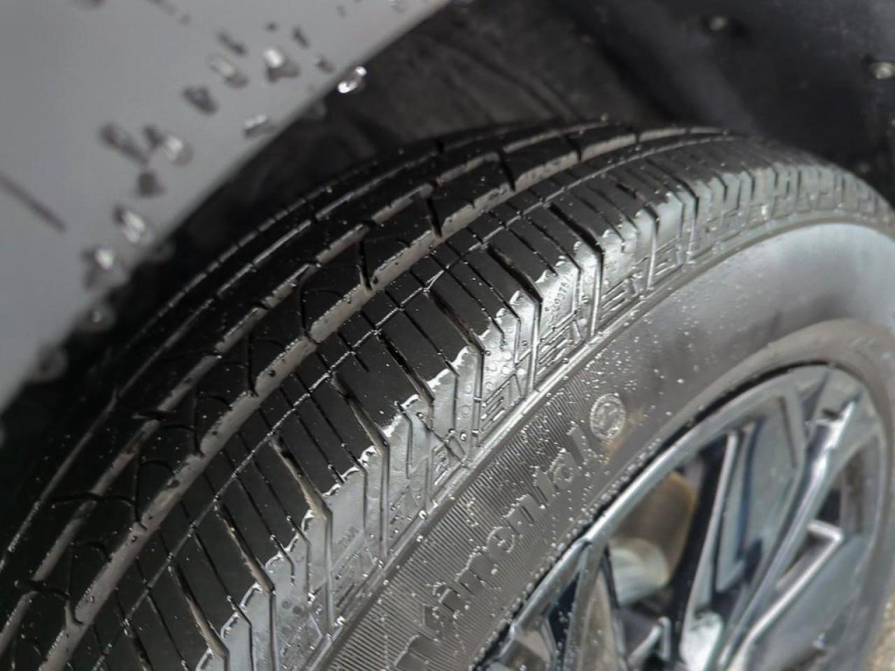 2025 Honda CR-V Hybrid Touring Photo