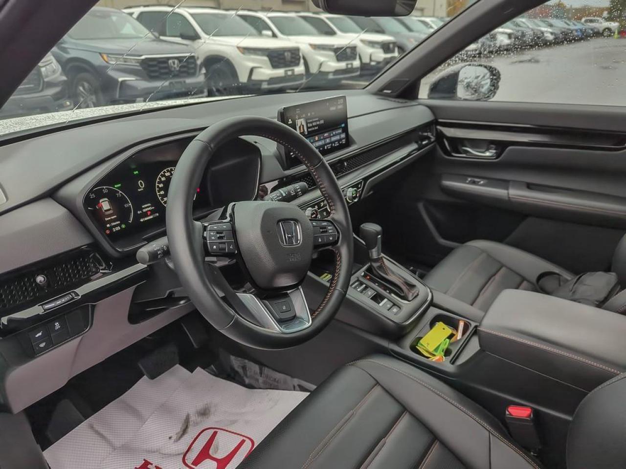 2025 Honda CR-V Hybrid Touring Photo