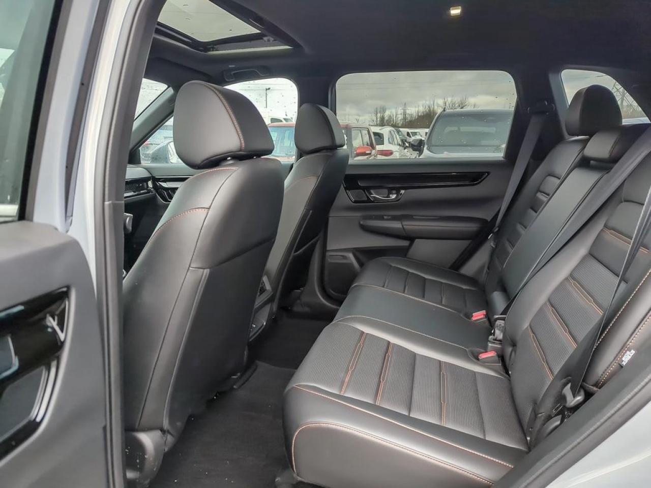 2025 Honda CR-V Hybrid Touring Photo