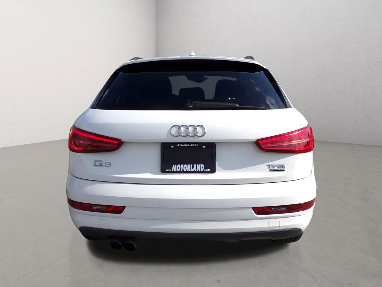 2017 Audi Q3 Komfort AWD Panoramic Sunroof Photo