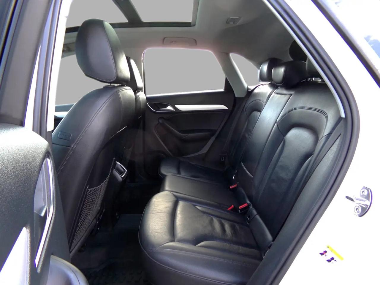 2017 Audi Q3 Komfort AWD Panoramic Sunroof Photo