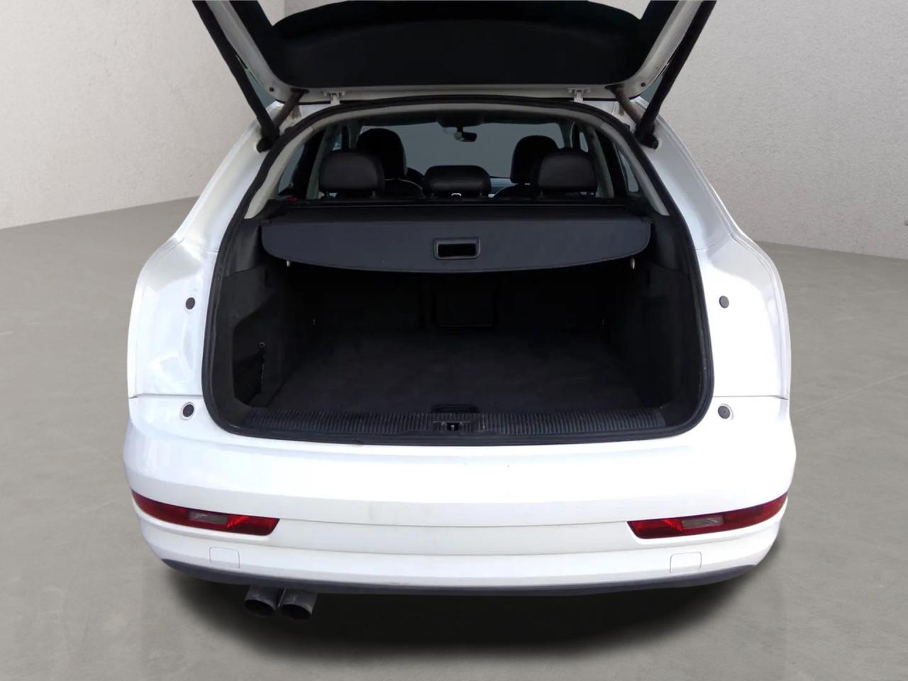 2017 Audi Q3 Komfort AWD Panoramic Sunroof Photo