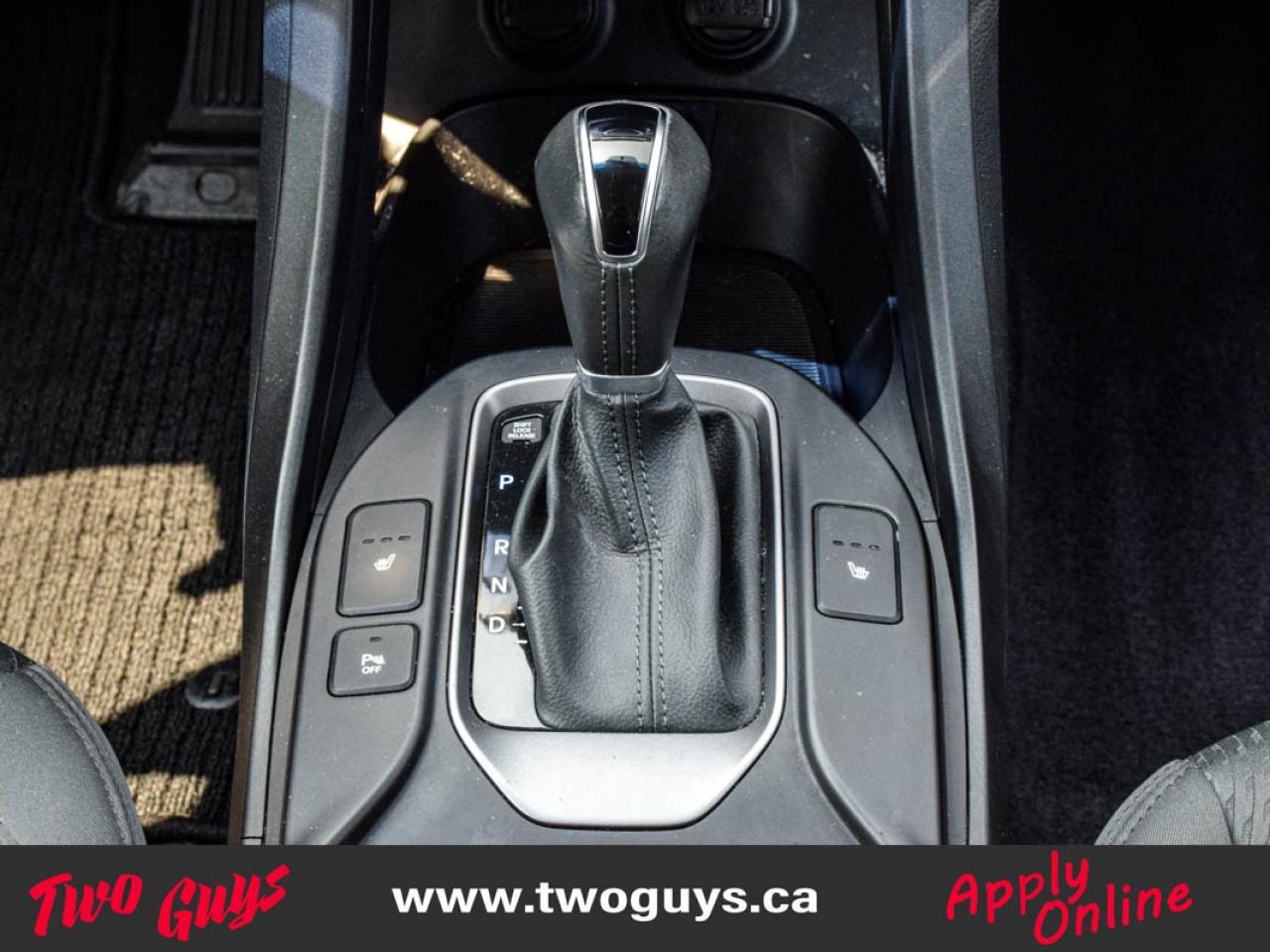 2015 Hyundai Santa Fe Sport 2.4 Premium   AWD   Htd Cloth Photo