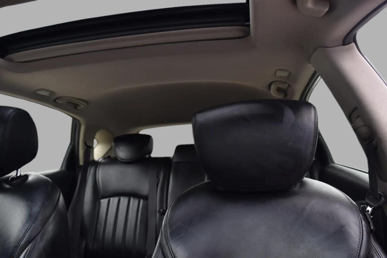 2016 Infiniti QX50 Premium AWD Photo