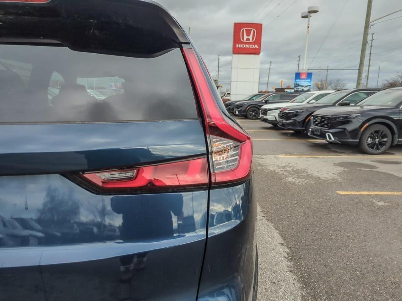 2025 Honda CR-V Hybrid EX-L Photo