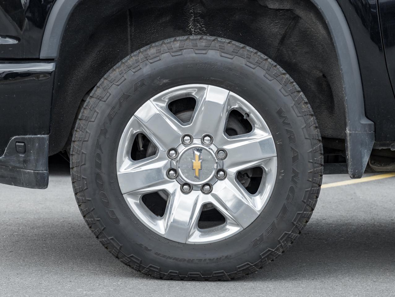 2023 Chevrolet SILVERADO 2500HD LTZ Crew Cab 4WD – Diesel   LTZ Plus   LOADED Photo