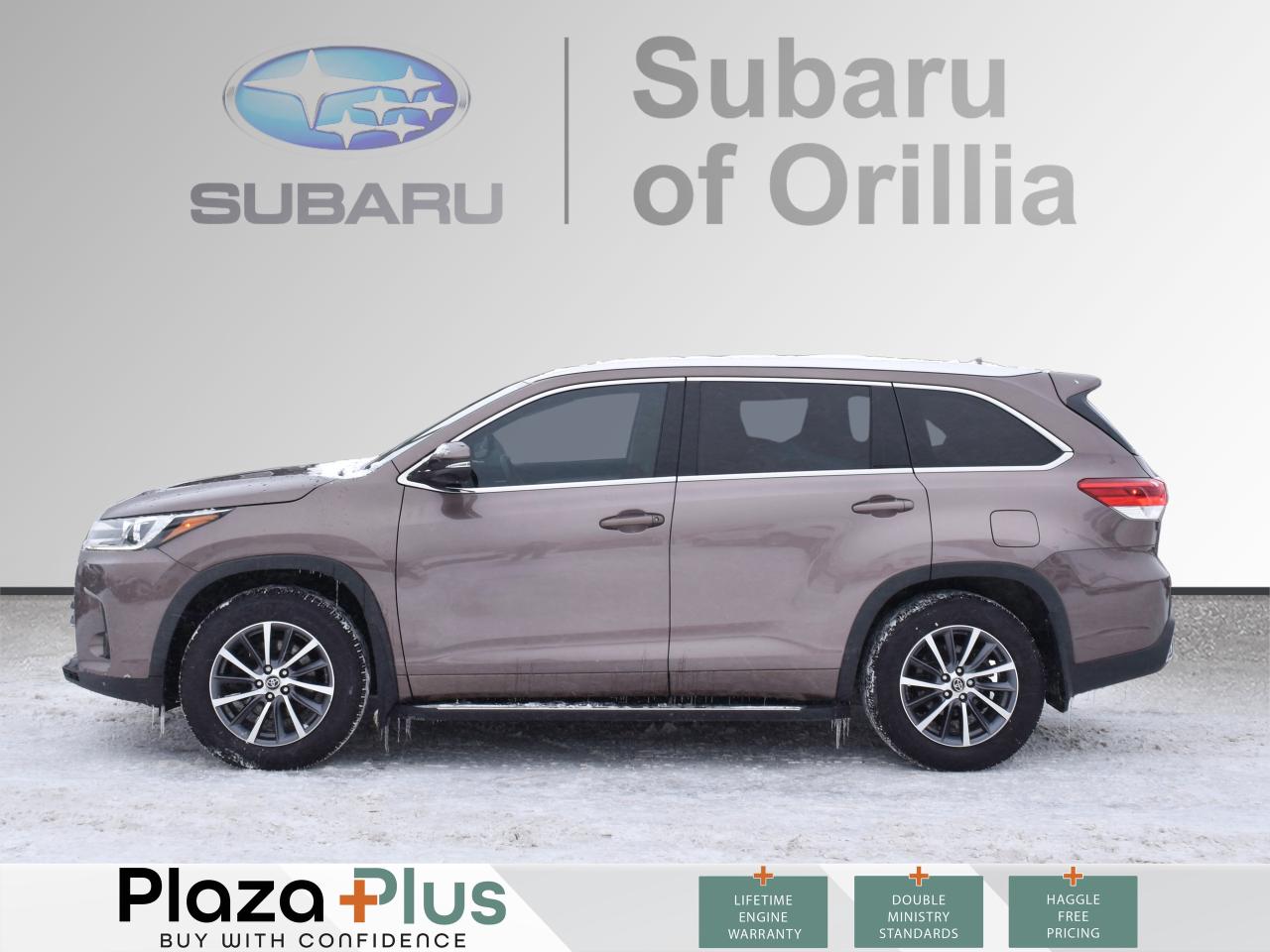 2017 Toyota Highlander XLE 7 PASSENGER   TWO SET OF TIRES   REMOTE START Photo