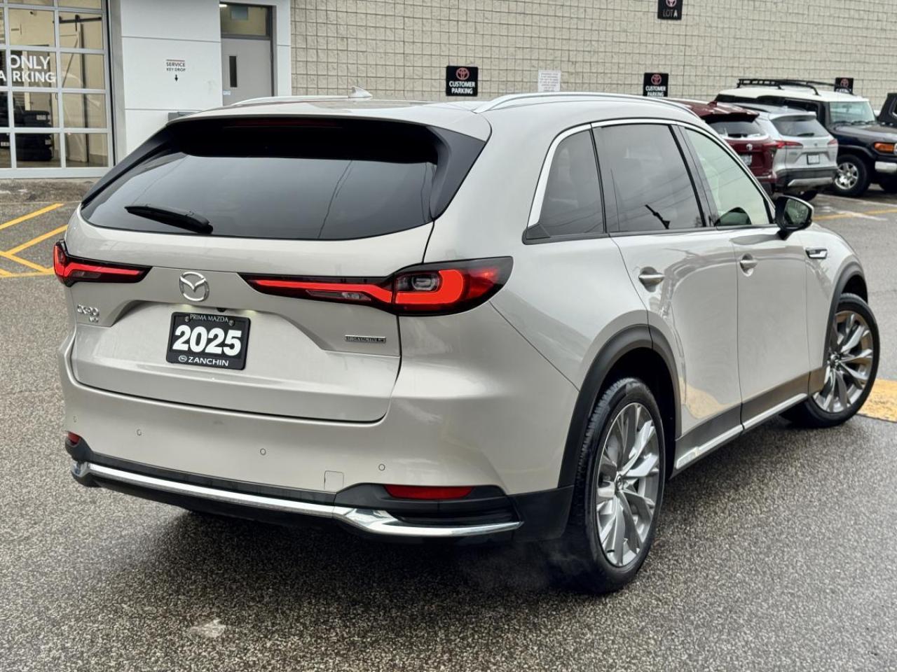2025 Mazda CX-90 MHEV GT AWD/ SOLD/ PENDING DELIVERY Photo4