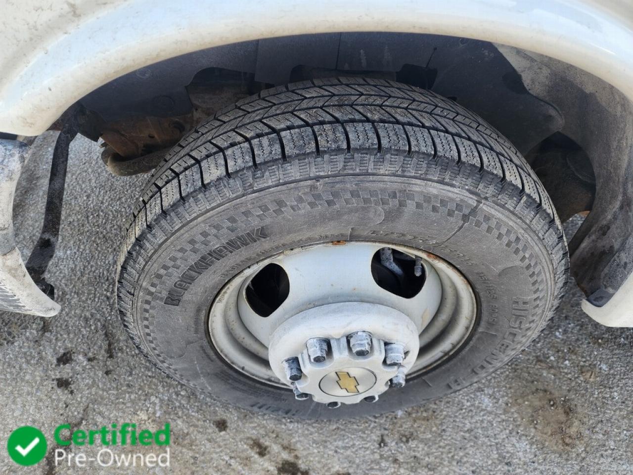 2021 Chevrolet Express G4500 18Ft Box - 6.6L V8 Gas - Factory Warranty Photo