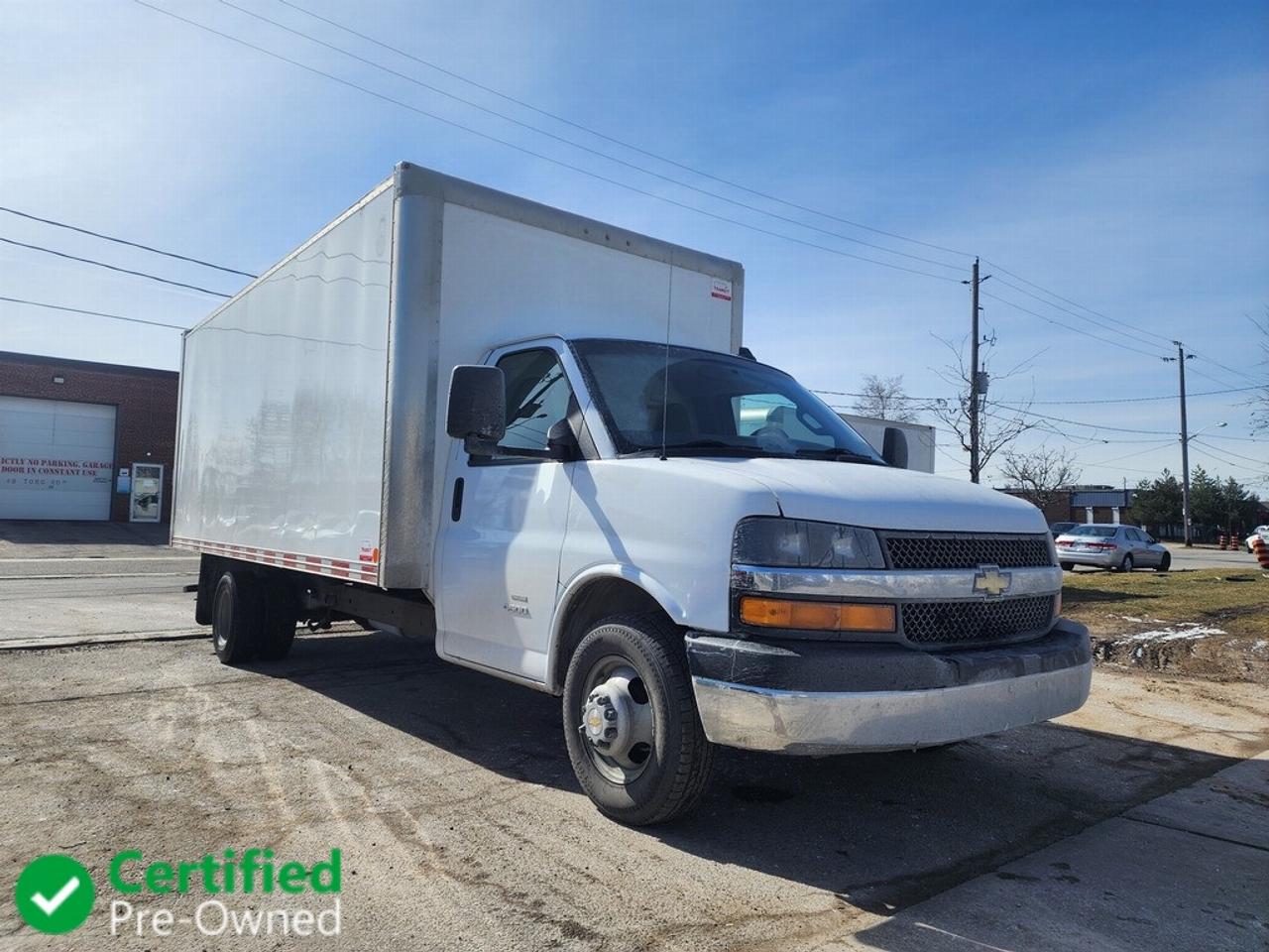 2021 Chevrolet Express G4500 18Ft Box - 6.6L V8 Gas - Factory Warranty Photo2