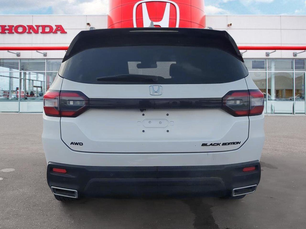 2025 Honda Pilot Black Edition Photo4