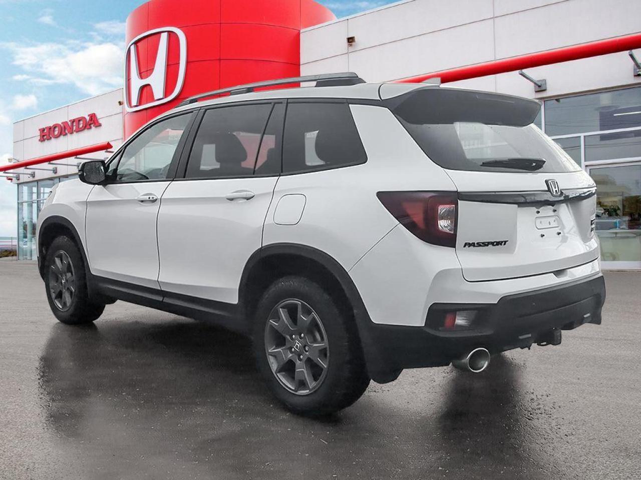 2025 Honda Passport TRAILSPORT Photo3