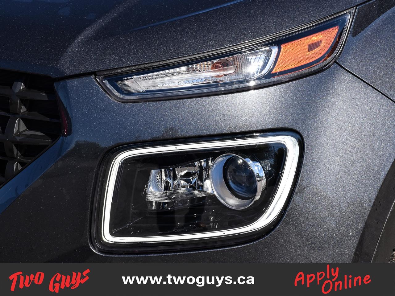 2021 Hyundai Venue Trend   Urban Edition   Htd Cloth   Bluetooth Photo3