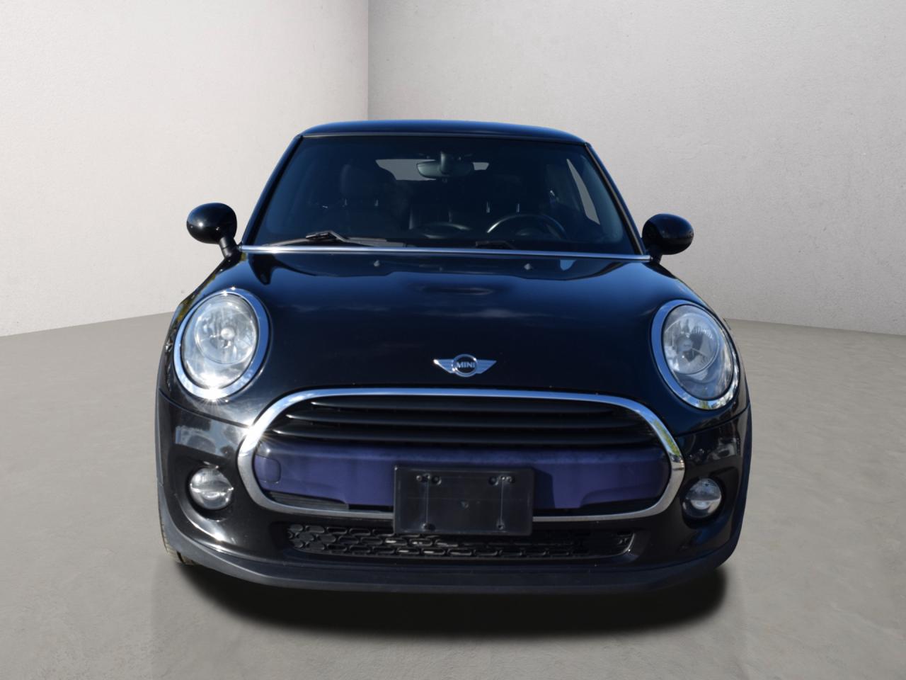 2018 MINI 3-Door Cooper Leather Panoramic Sunroof Navigation Photo