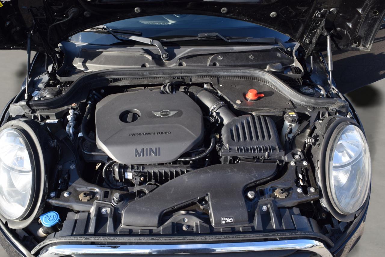 2018 MINI 3-Door Cooper Leather Panoramic Sunroof Navigation Photo